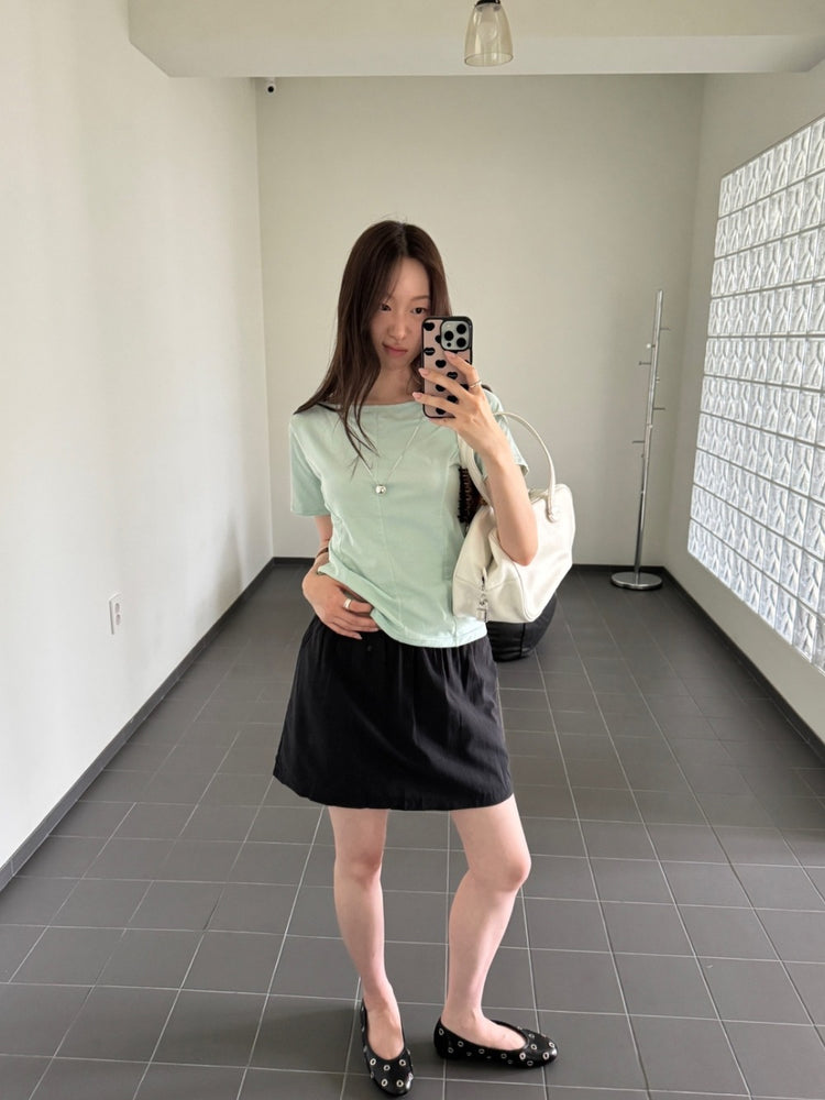 美色船領壓線細節上衣