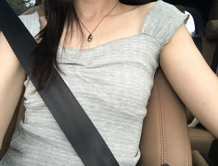 皺皺紋理胸壓線細節上衣
