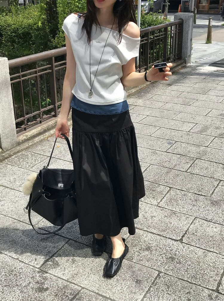 美肩鐵扣細節前後兩穿上衣