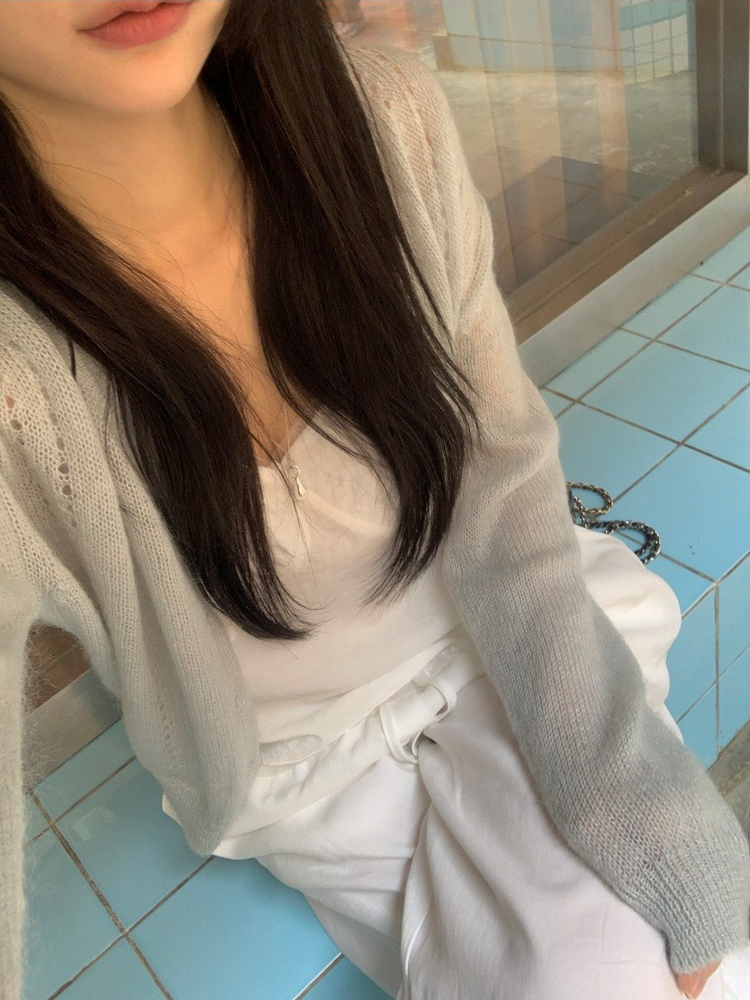 微透膚雙層細節上衣