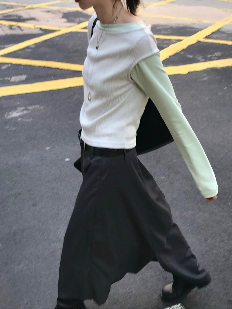 美肩鐵扣細節前後兩穿上衣