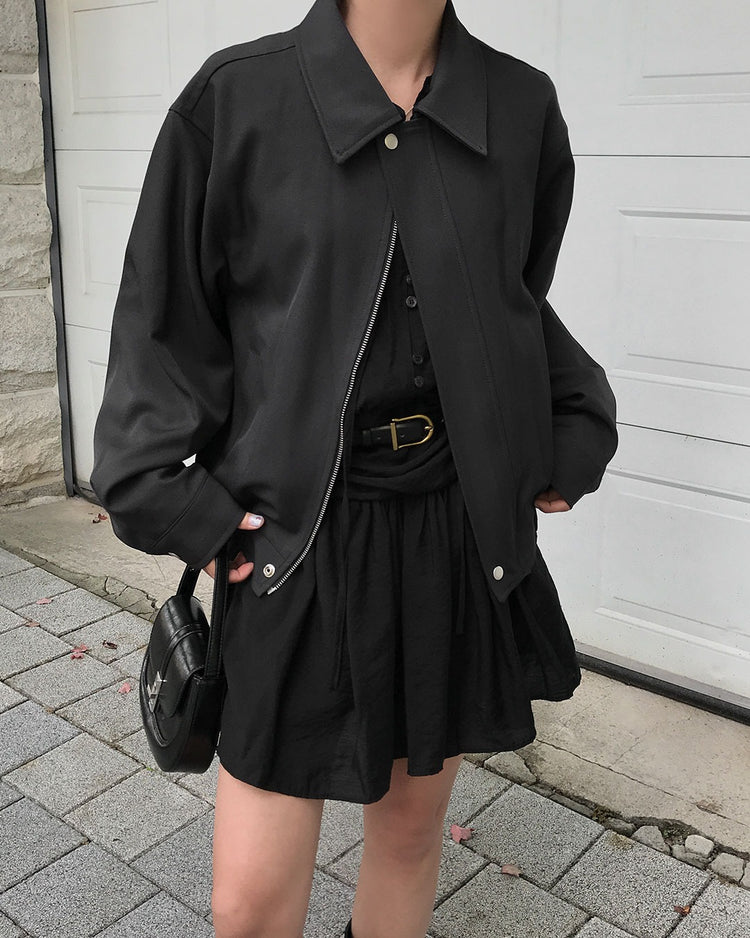 美色銀標細節翻領外套