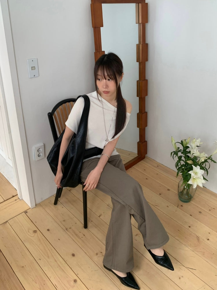 美肩堆堆細節修身上衣