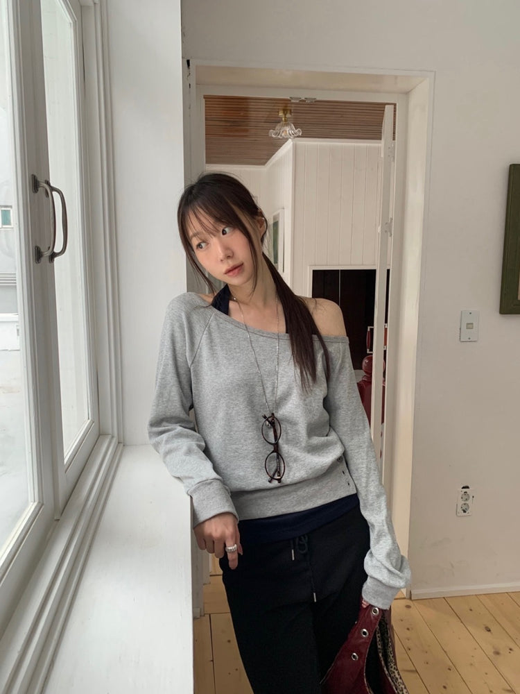 美肩撞色掛脖兩件式上衣