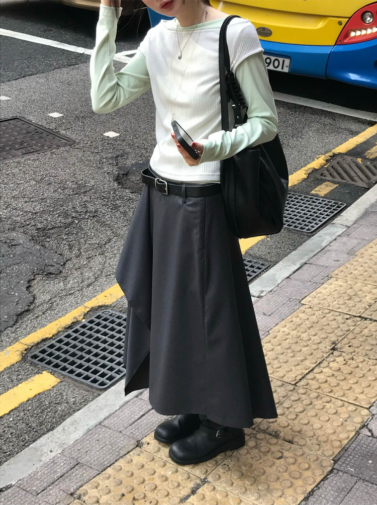 美肩鐵扣細節前後兩穿上衣