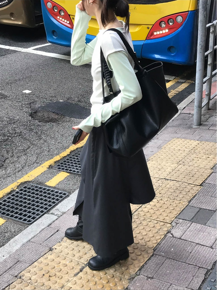 美肩鐵扣細節前後兩穿上衣
