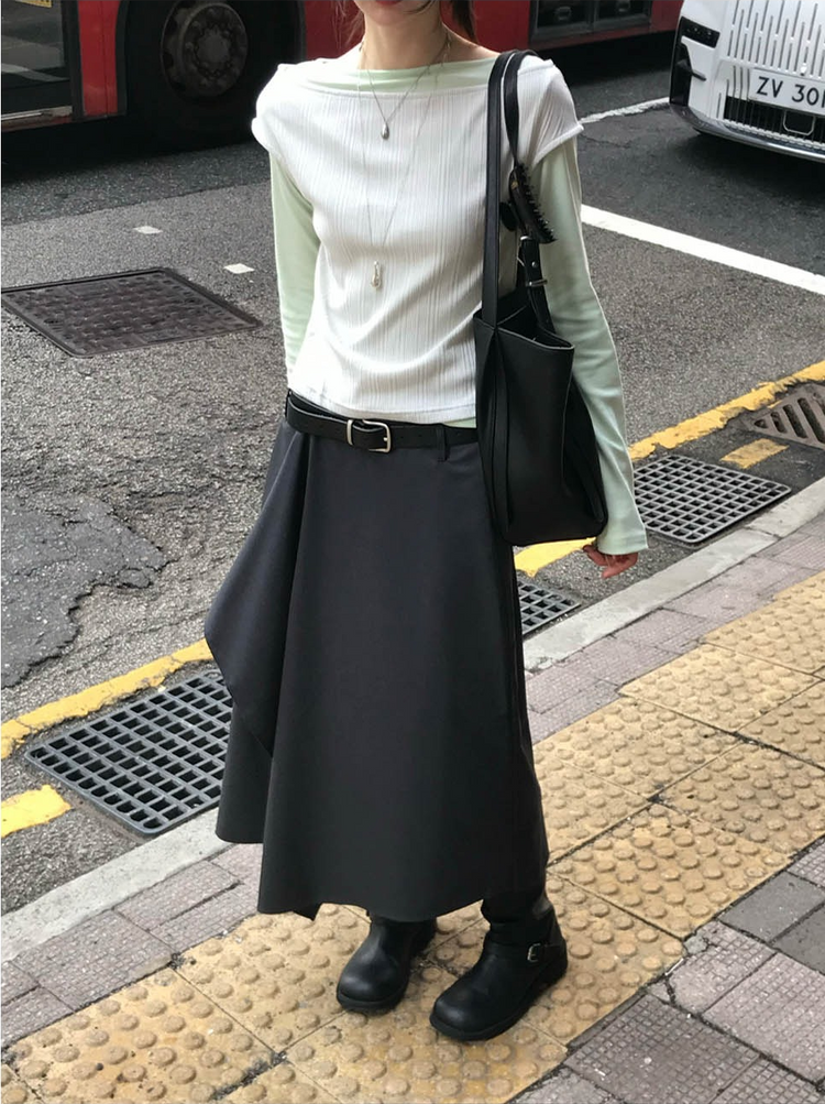 美肩鐵扣細節前後兩穿上衣