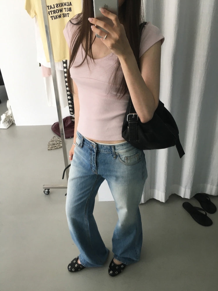 美色V領胸腺細節修身上衣