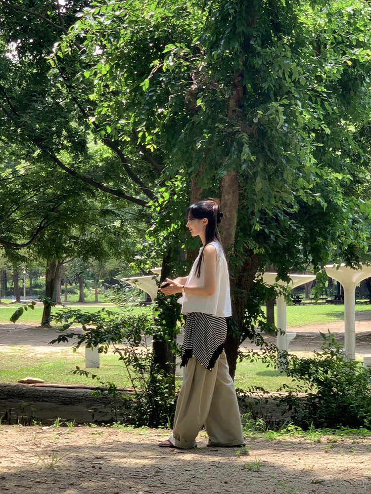 微透條紋排鈕針織外套