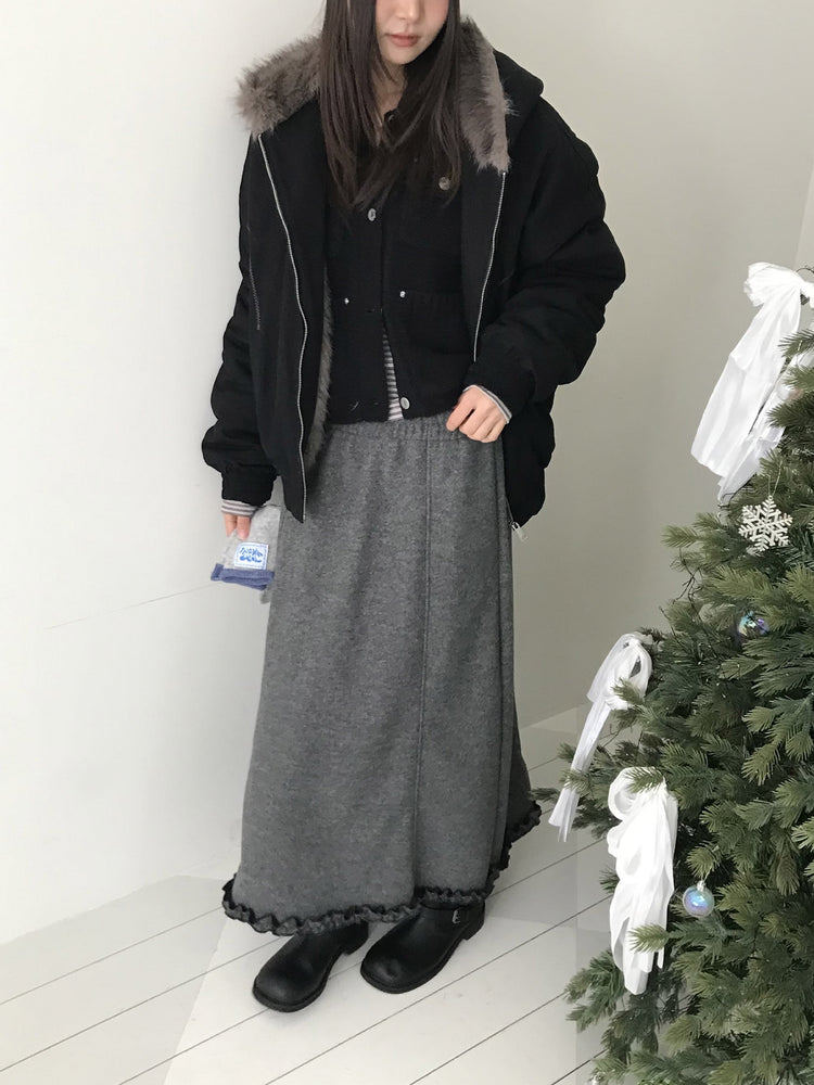 捲邊細節壓線及踝裙