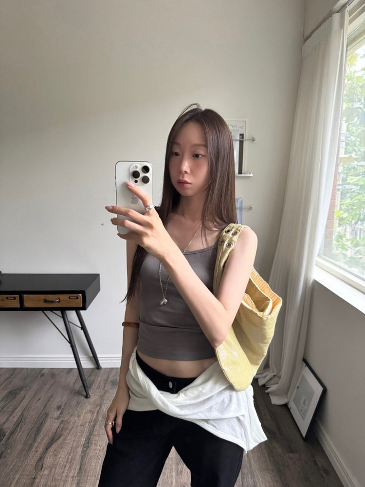 微透垂感交疊上衣