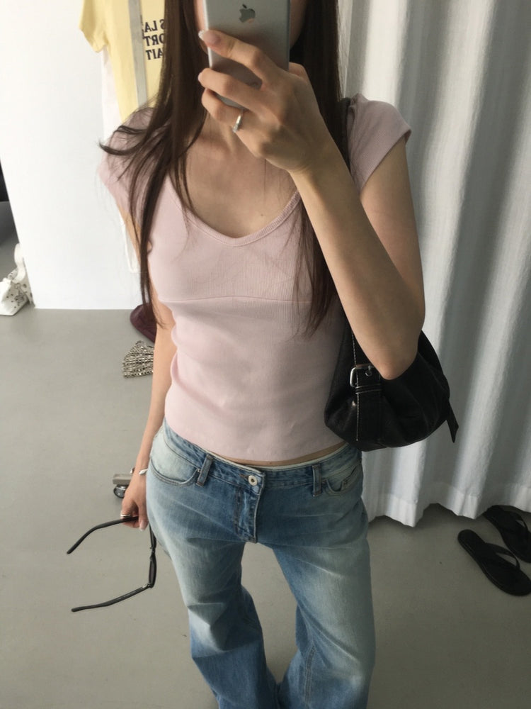 美色V領胸腺細節修身上衣