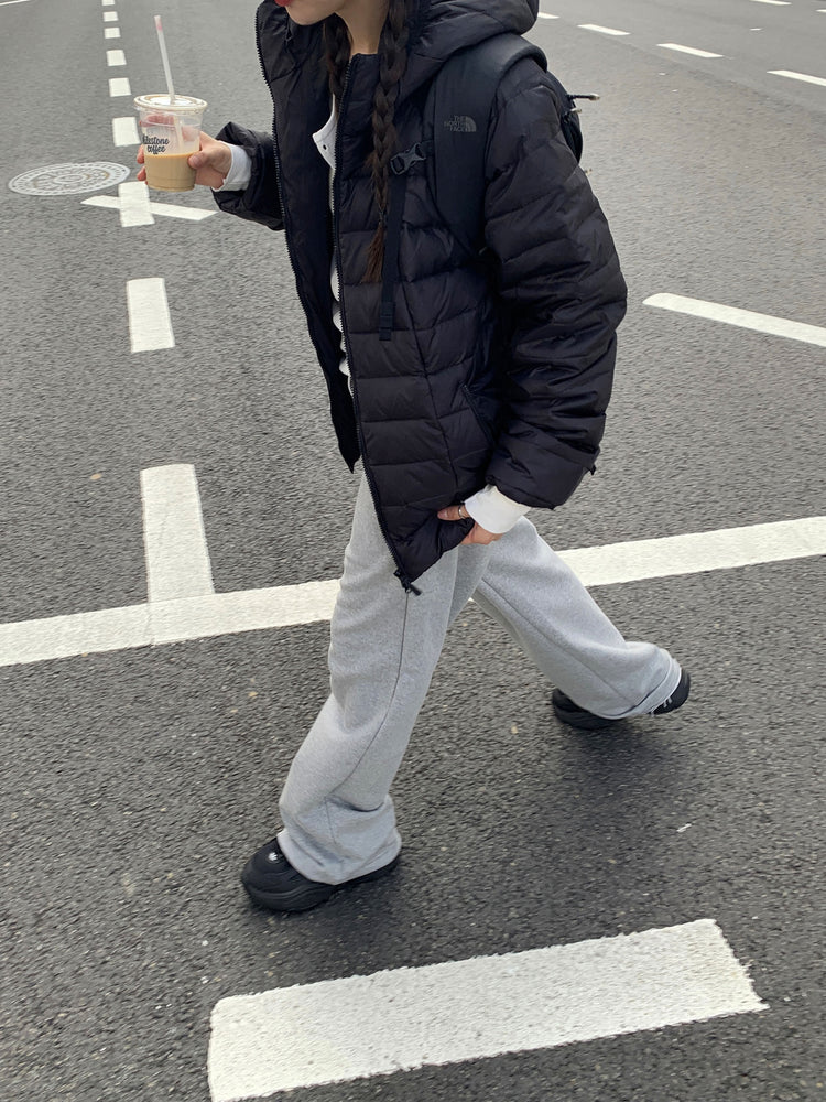 美色V領扣鈕修身上衣