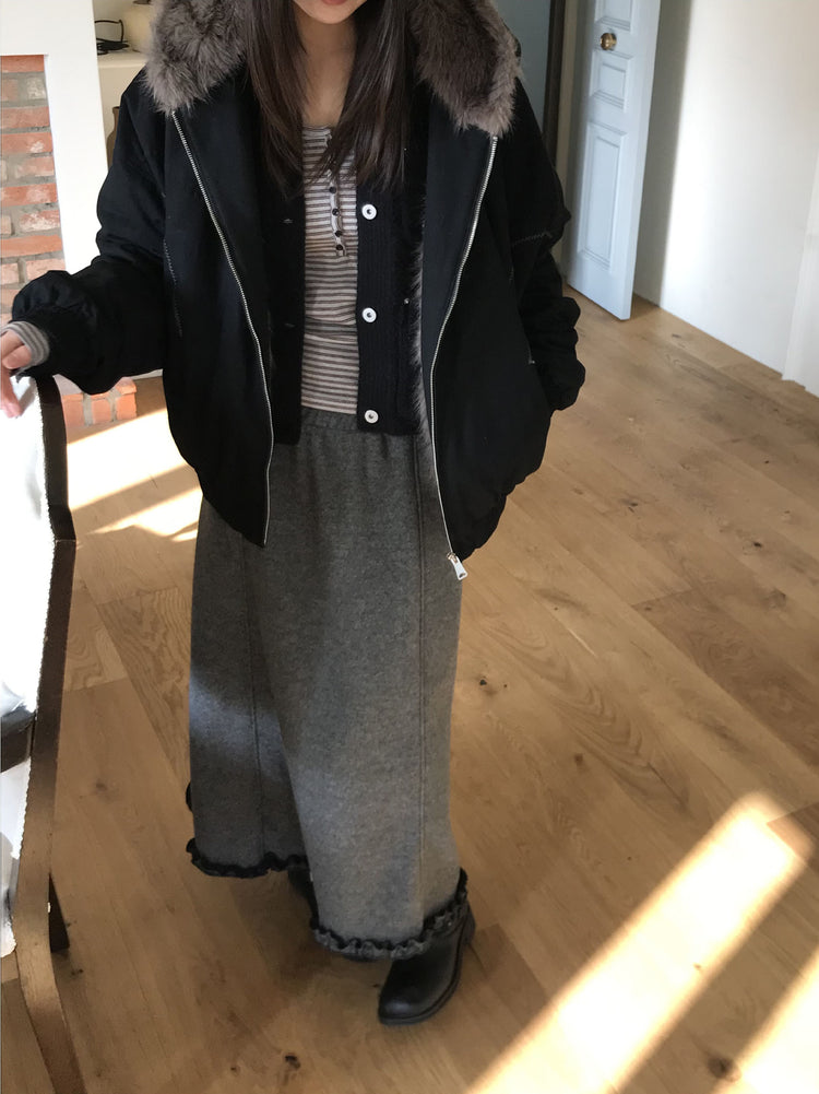 捲邊細節壓線及踝裙