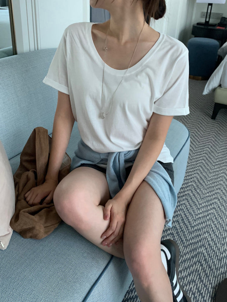 U領隨性寬鬆上衣