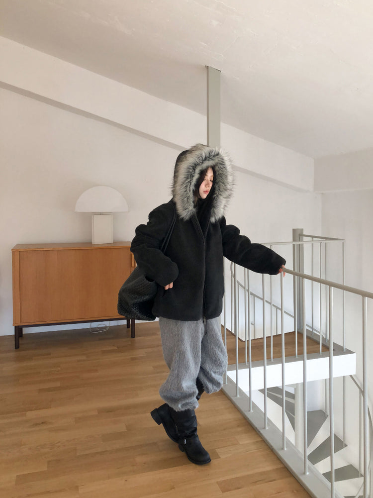 美色掛脖綁帶細節上衣