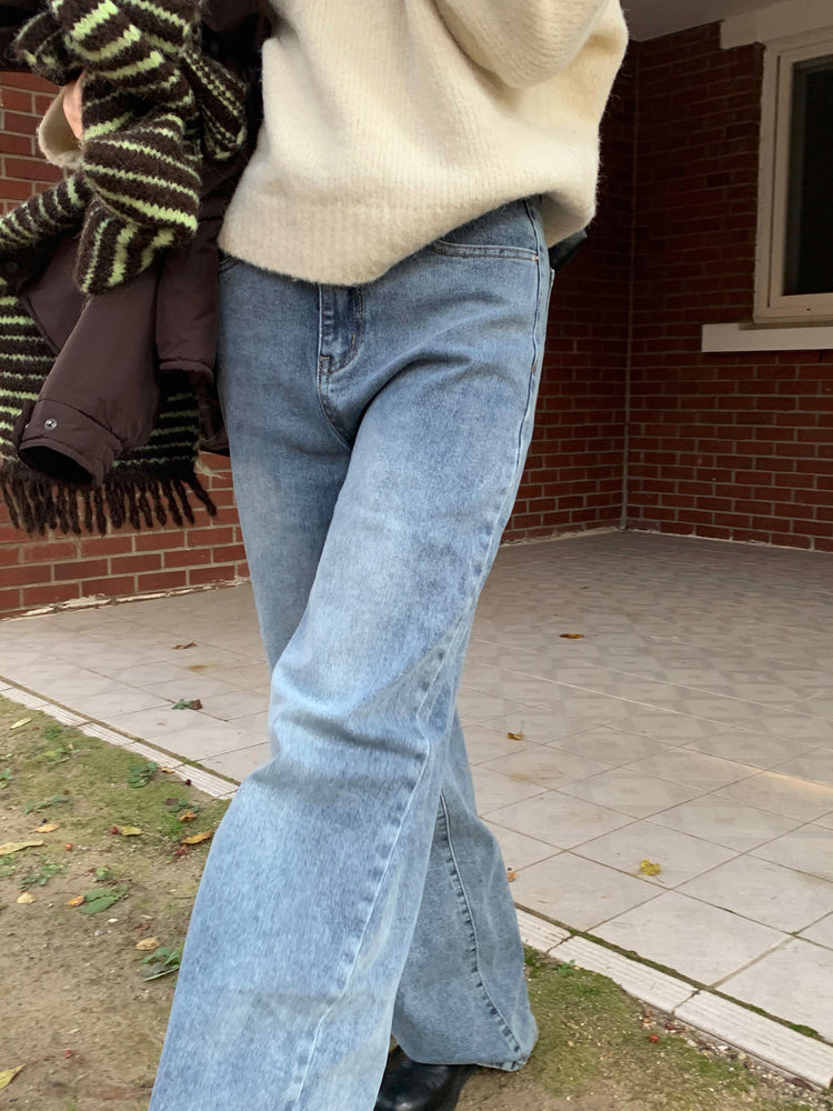 多色經典直腿牛仔褲