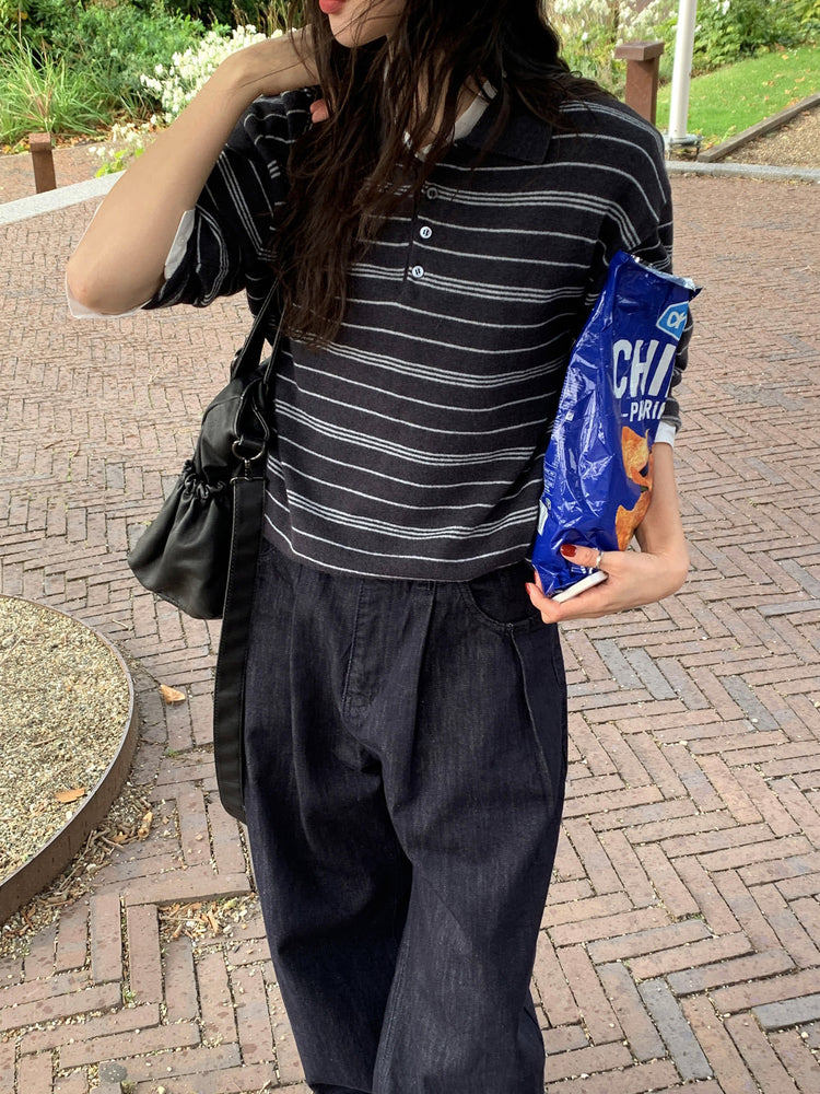 雙壓褶細節直筒牛仔褲