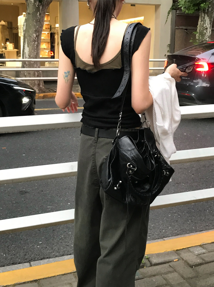 皺皺紋理胸壓線細節上衣