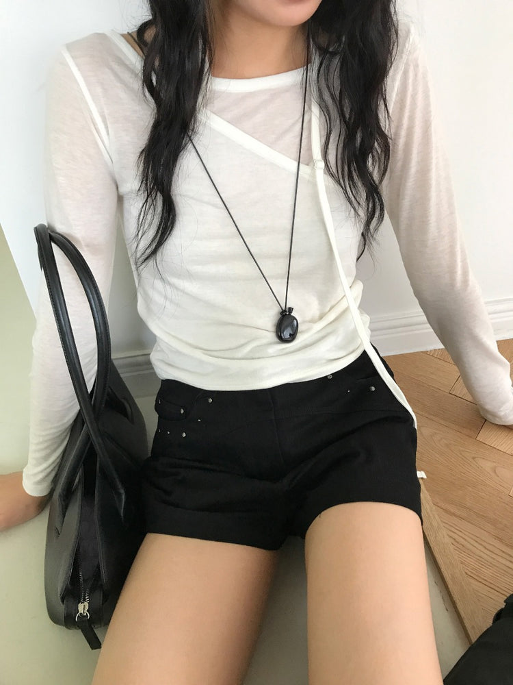 天絲微透膚不對稱垂帶設計上衣
