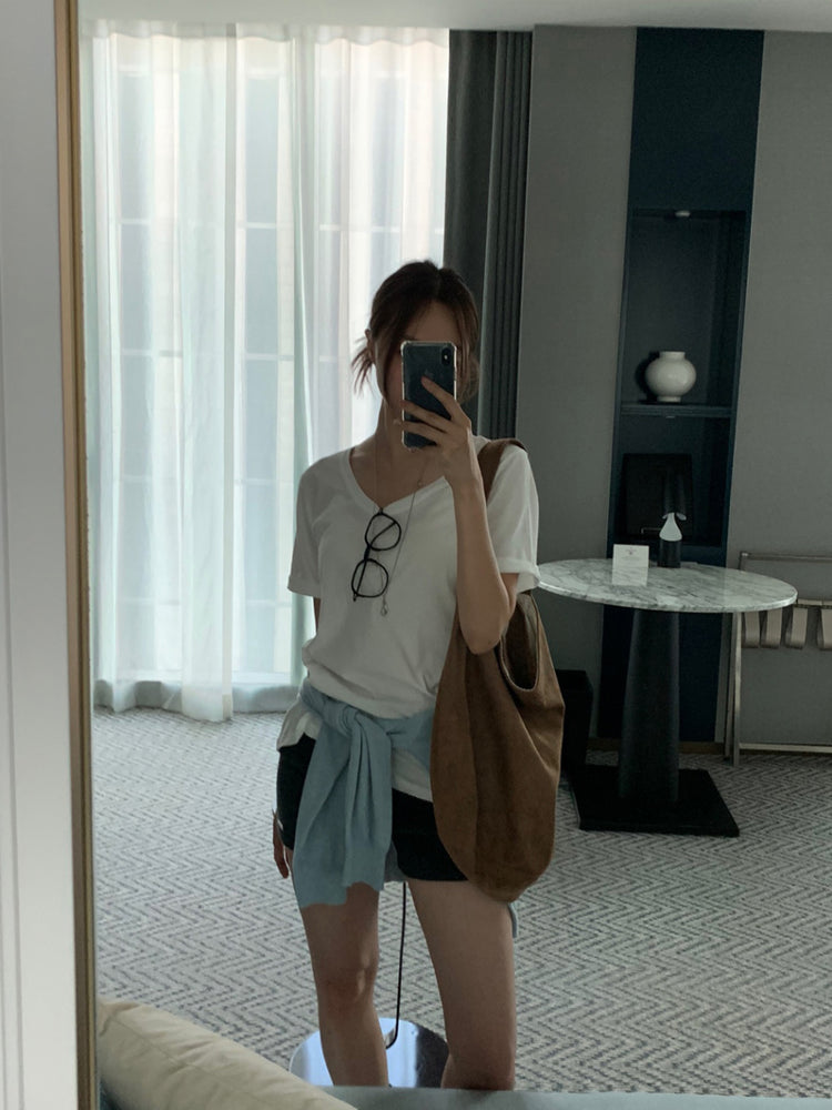 U領隨性寬鬆上衣