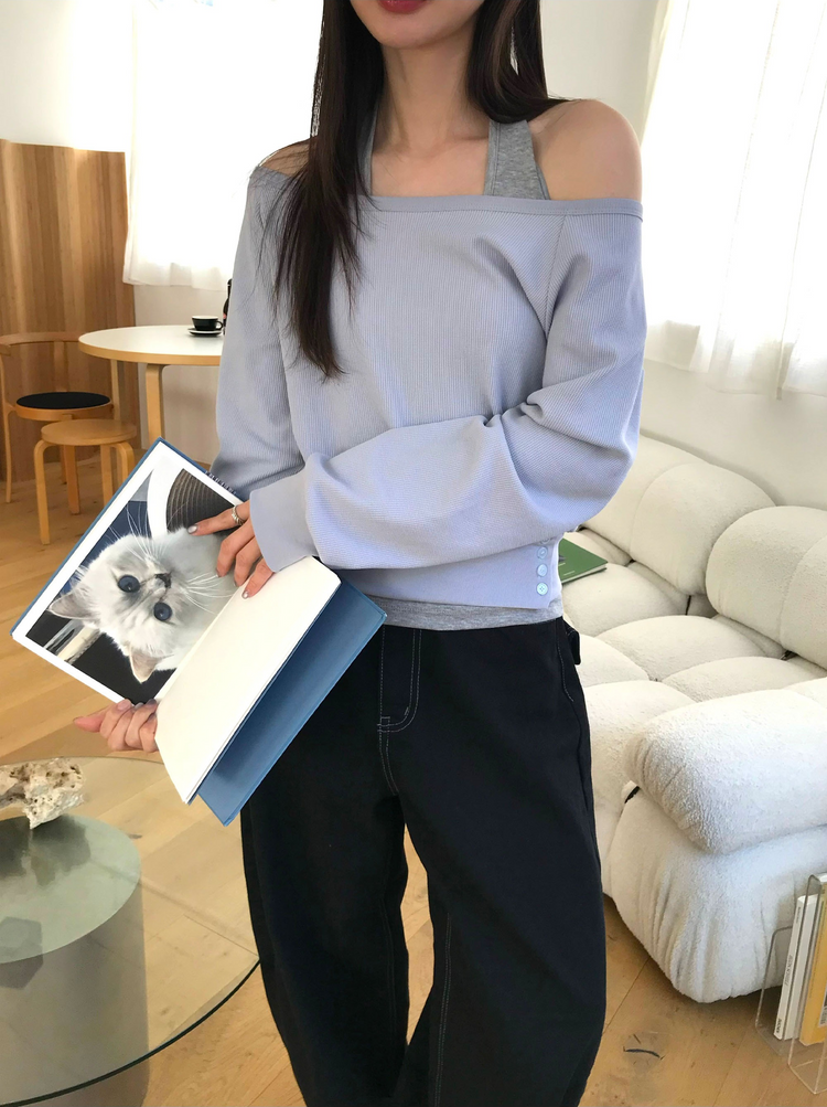 美肩撞色掛脖兩件式上衣