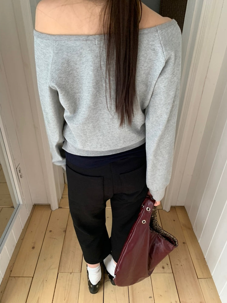 美肩撞色掛脖兩件式上衣