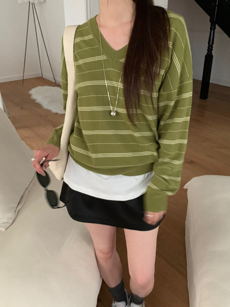 美色V領條紋針織衫