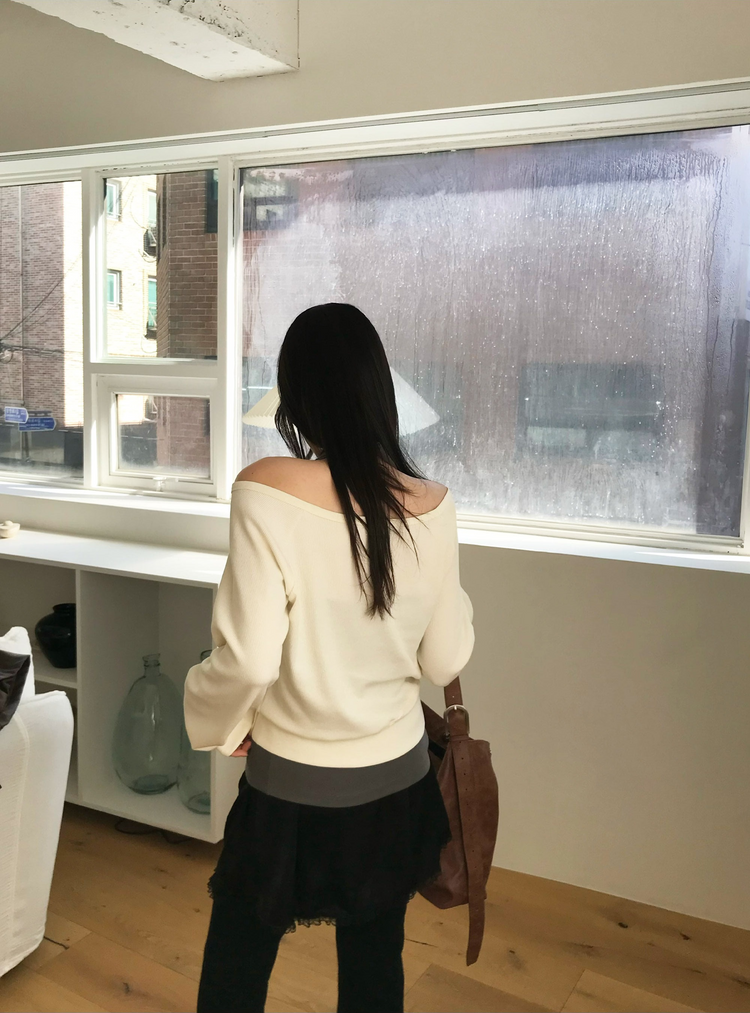 美肩撞色掛脖兩件式上衣