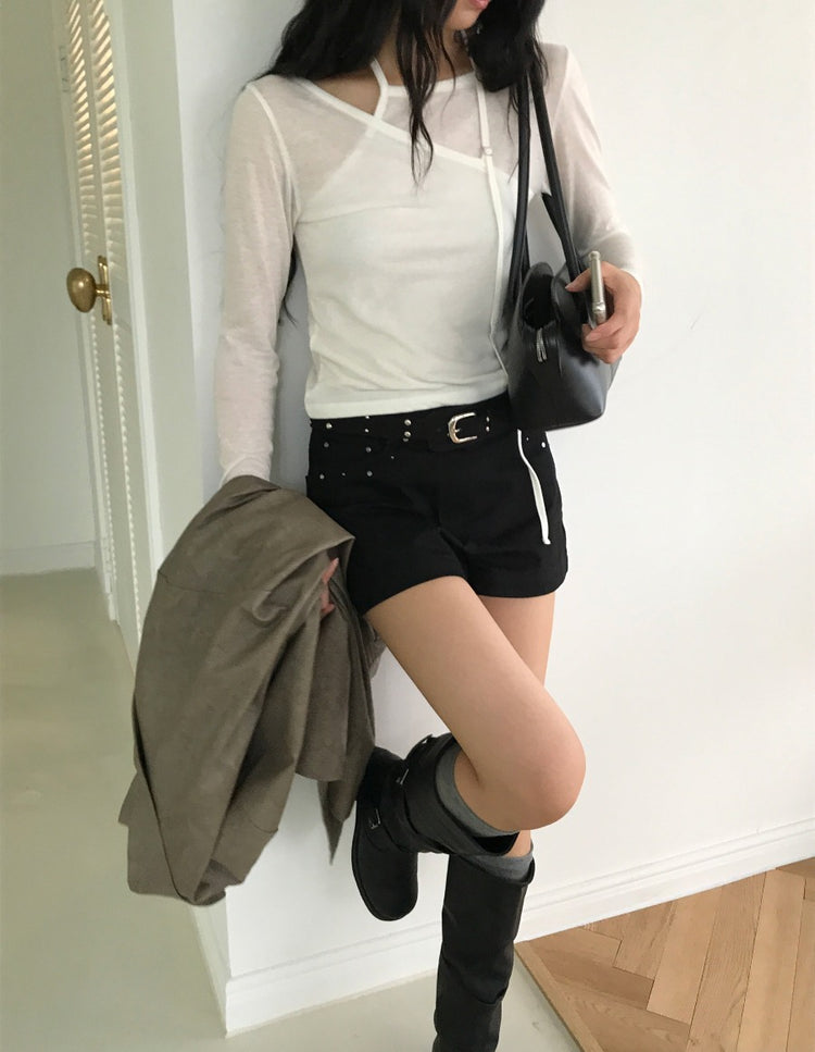天絲微透膚不對稱垂帶設計上衣