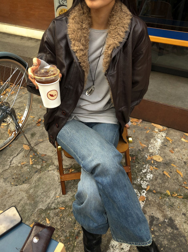 美肩側開叉指扣細節修腰連身裙