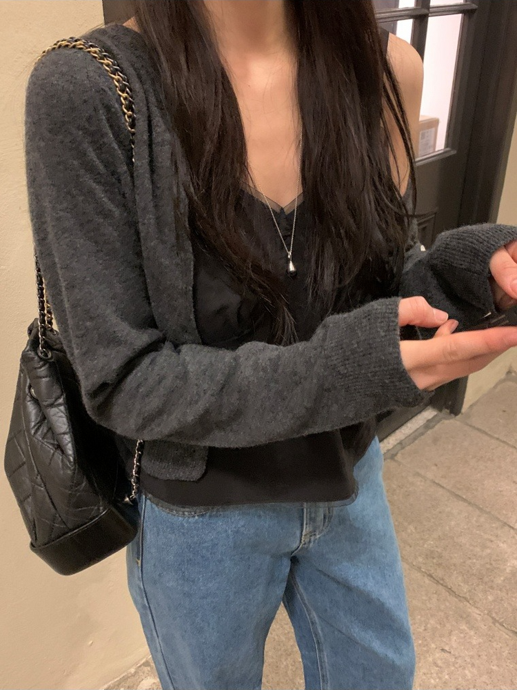 微透膚雙層細節上衣