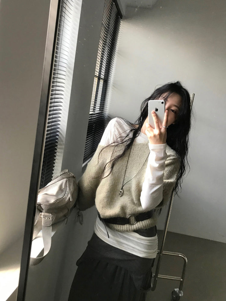 美肩側露腰細節上衣