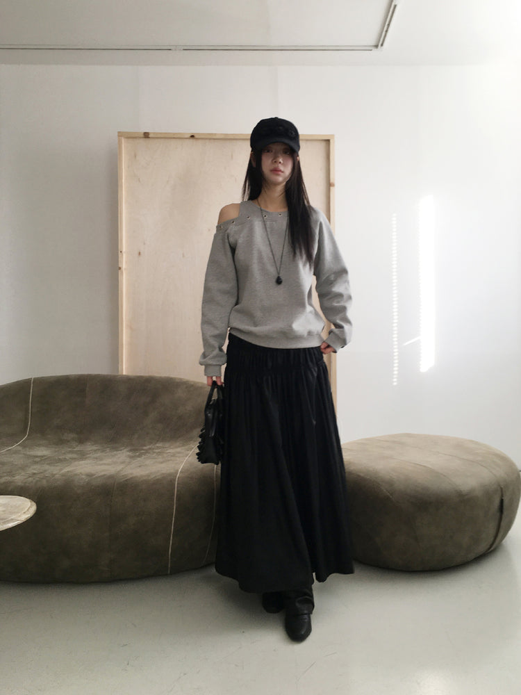 鉚釘圈細節假兩件美肩上衣