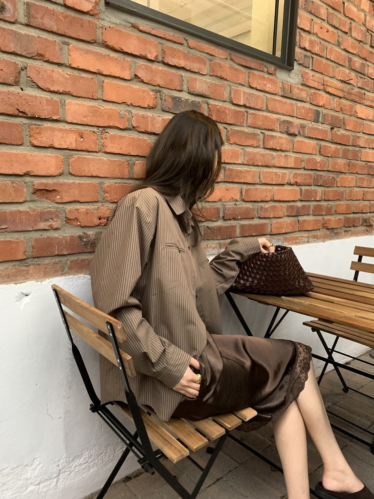 美色光澤蕾絲細節中裙