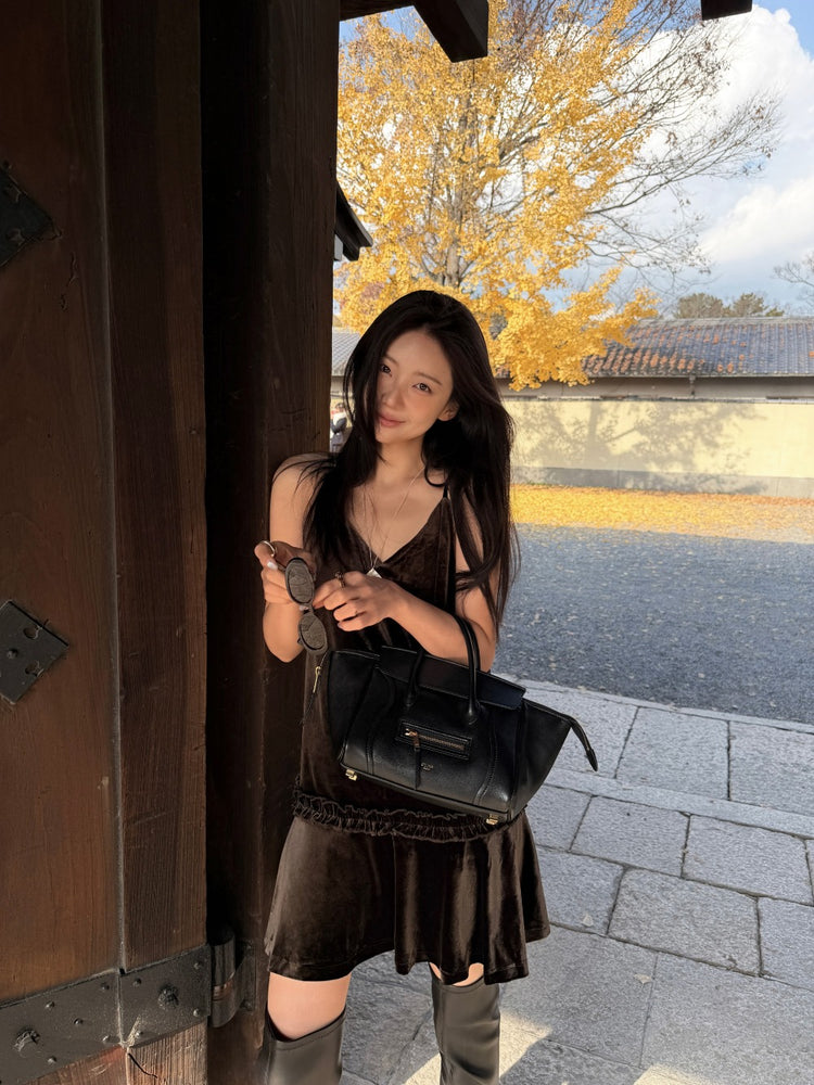 高質絲絨百褶細節連身裙