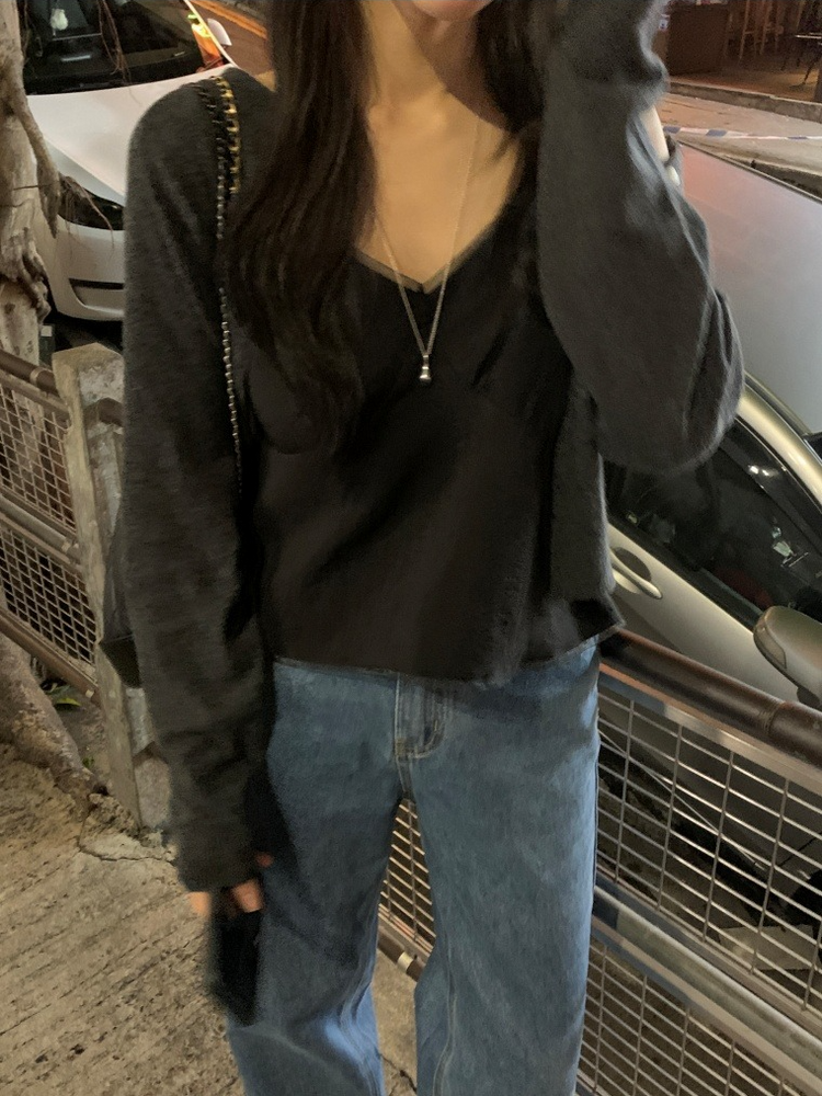 微透膚雙層細節上衣