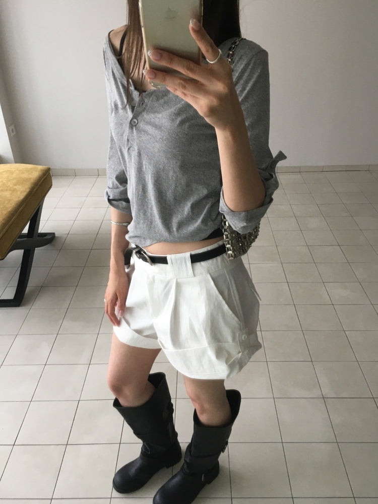 美色亨利領反折袖細節上衣