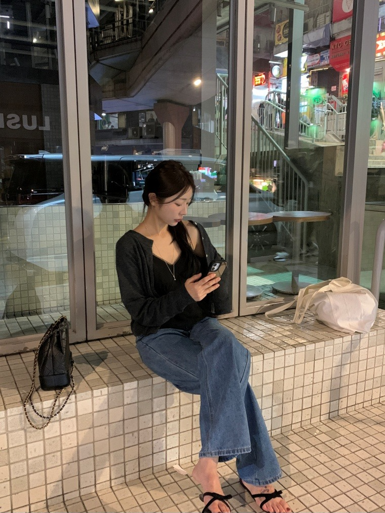 微透膚雙層細節上衣