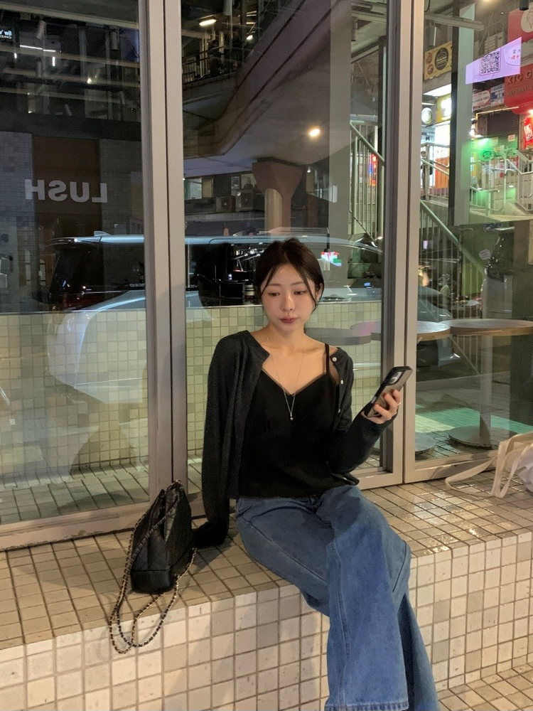 微透膚雙層細節上衣