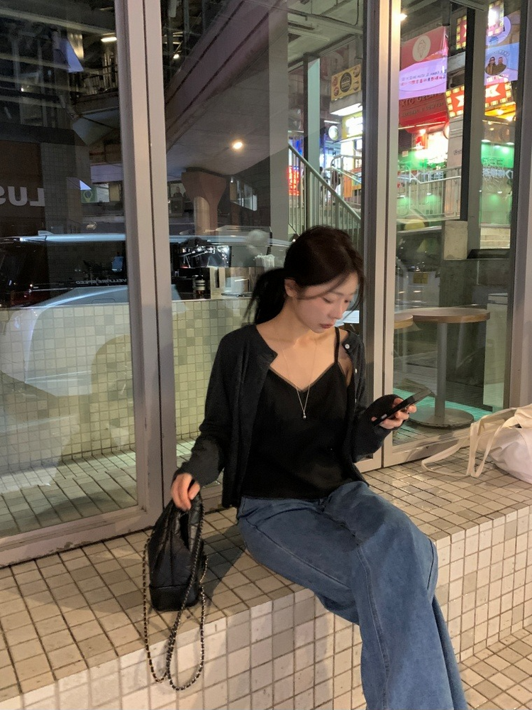 微透膚雙層細節上衣