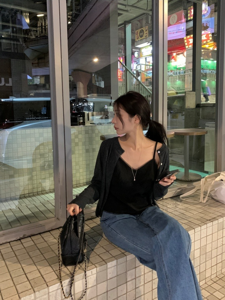微透膚雙層細節上衣
