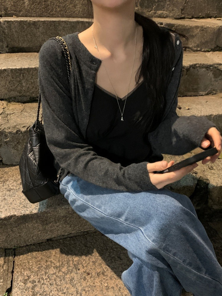微透膚雙層細節上衣