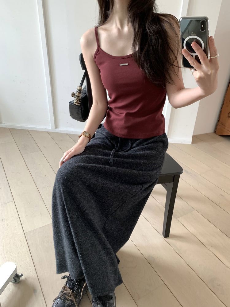 美色細帶鐵牌修身背心