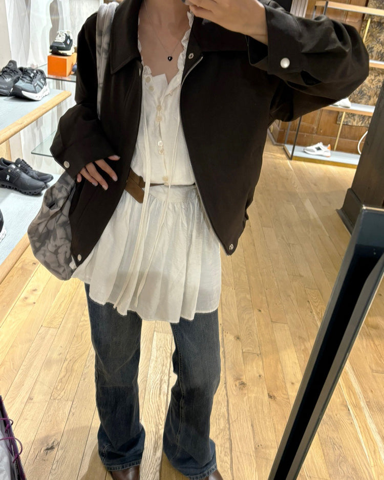 美色銀標細節翻領外套