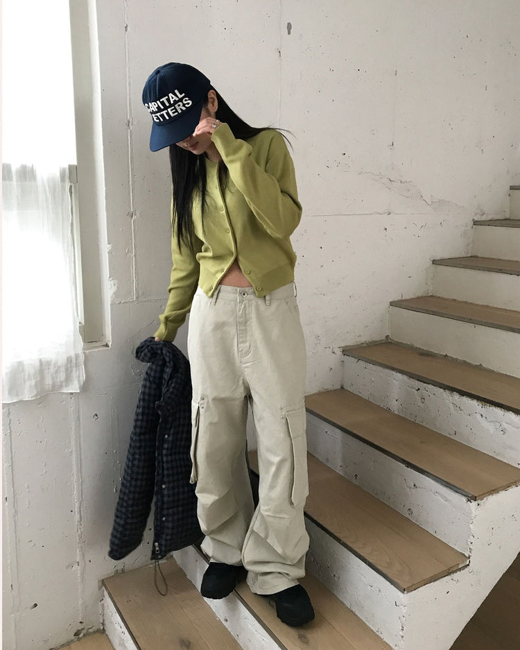 美色圓領排鈕針織外套