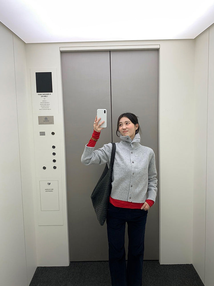 可立領排鈕修腰針織外套