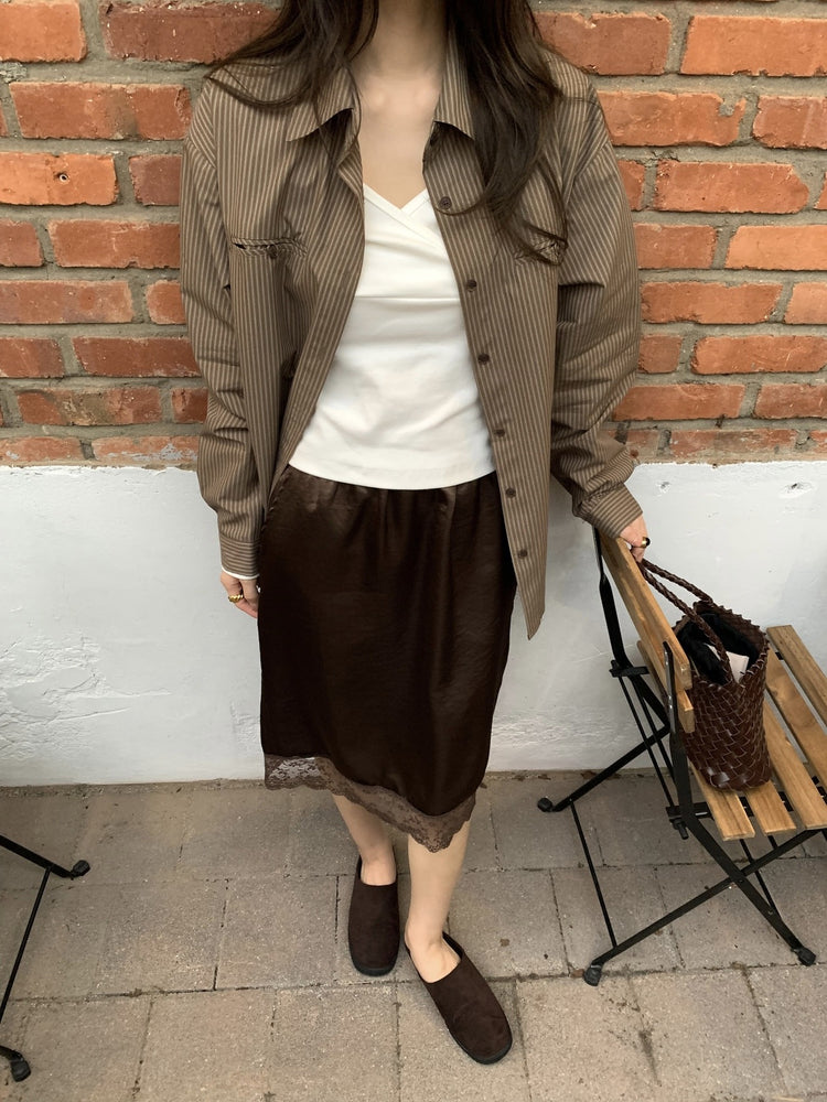 美色光澤蕾絲細節中裙