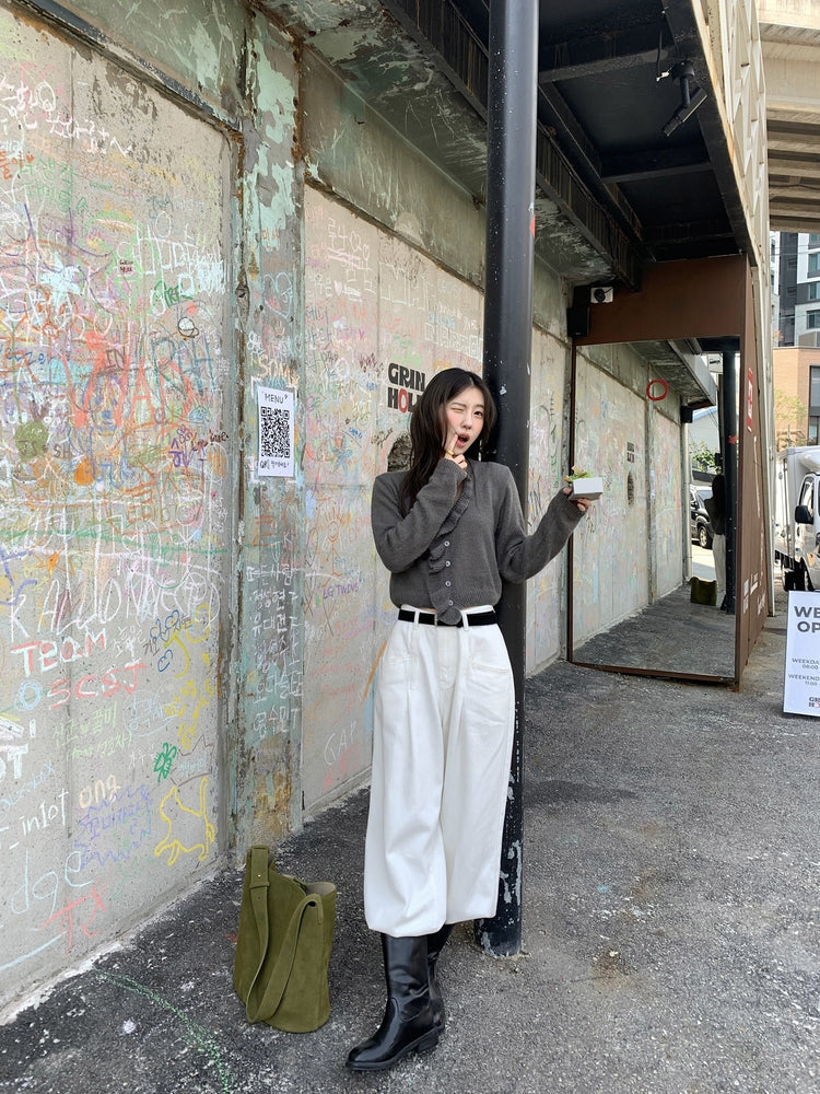 荷葉邊細節排鈕針織外套