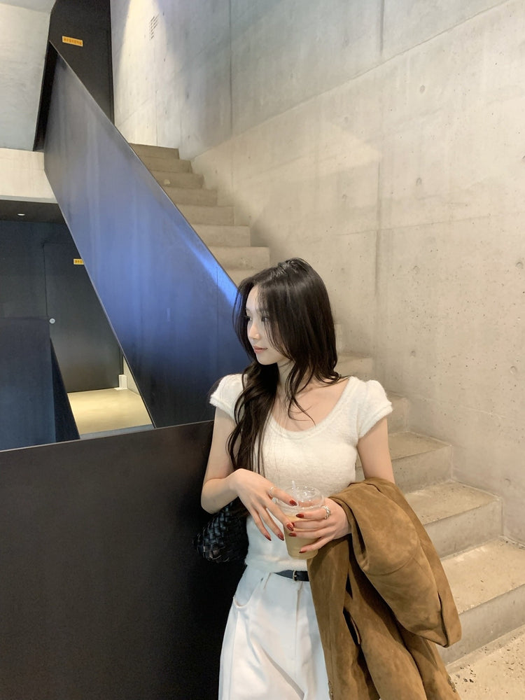 U領圈毛質感針織上衣